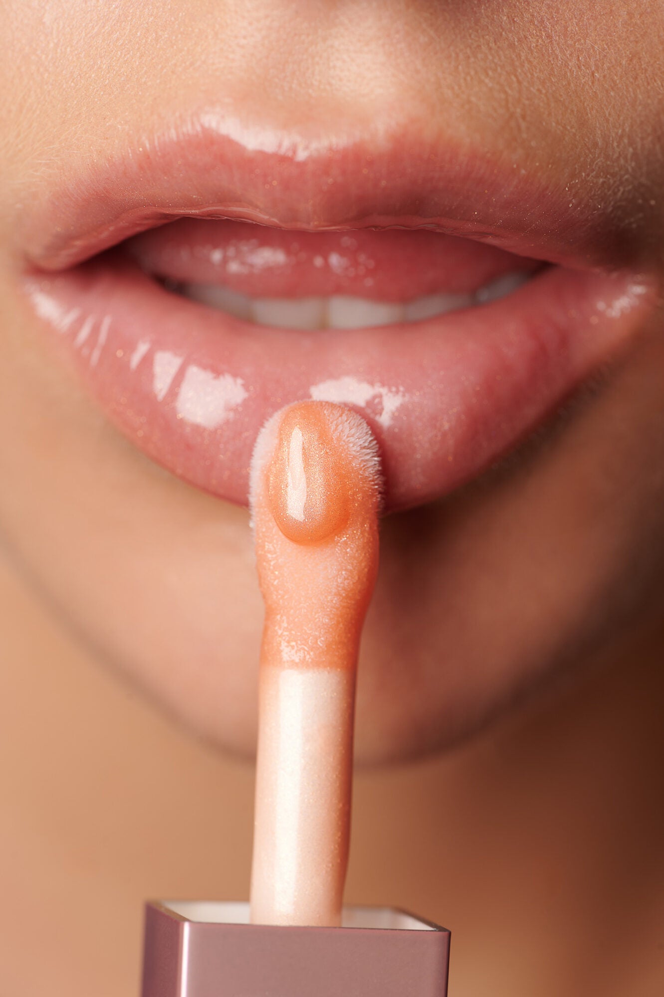 Plump & Glow Lip Jelly in Glacé Peach