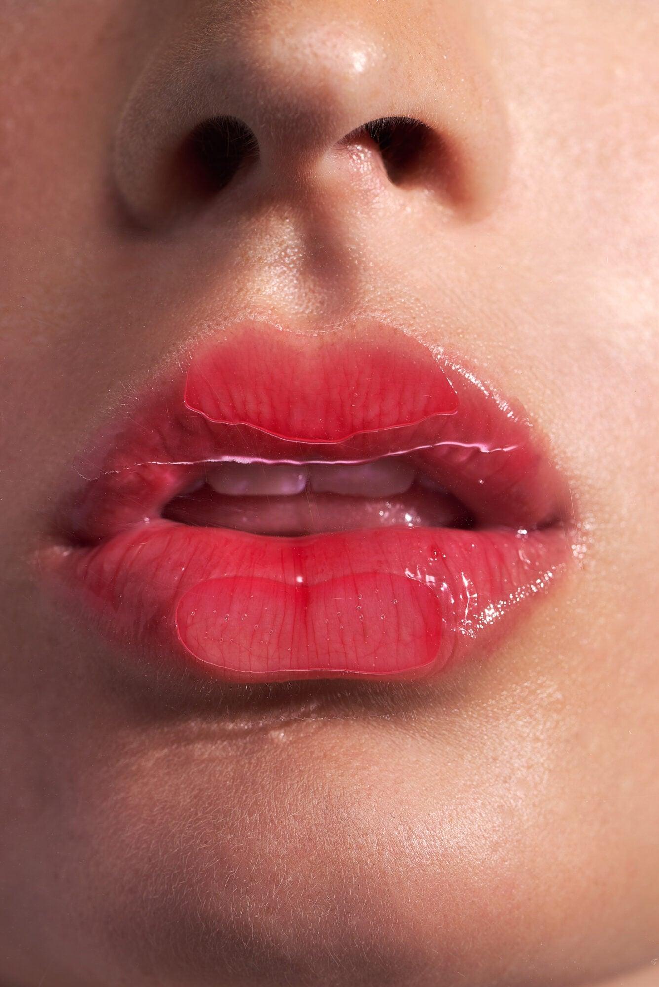 Plump & Glow Lip Jelly in Cerise