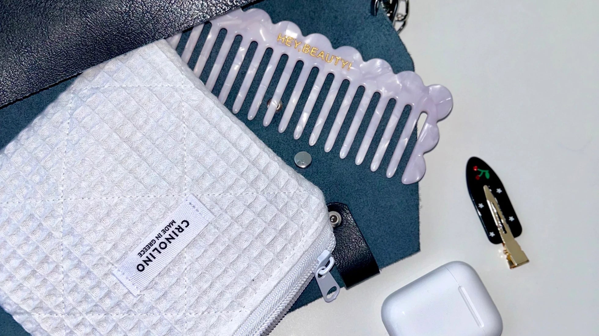 Crinolino Sweet coconut zipper pouch
