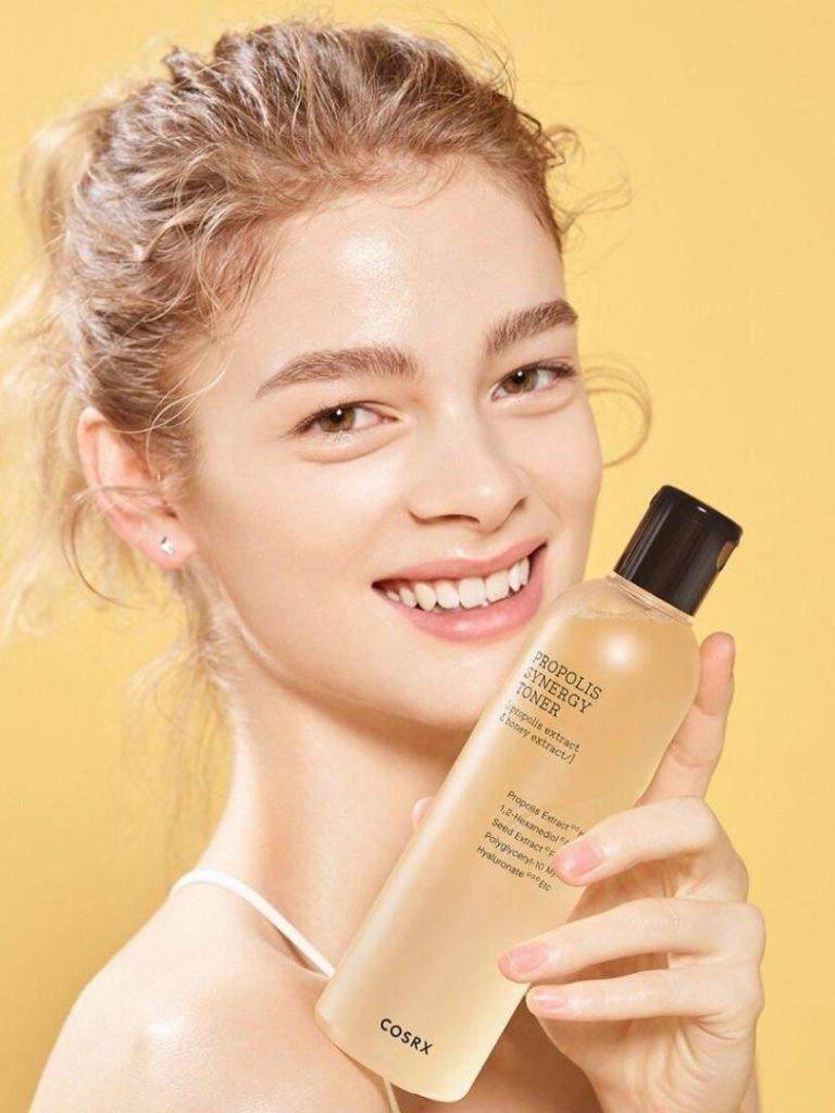 COSRX - Full Fit Propolis Synergy Toner - Soothing Tonic with Propolis - 150ml