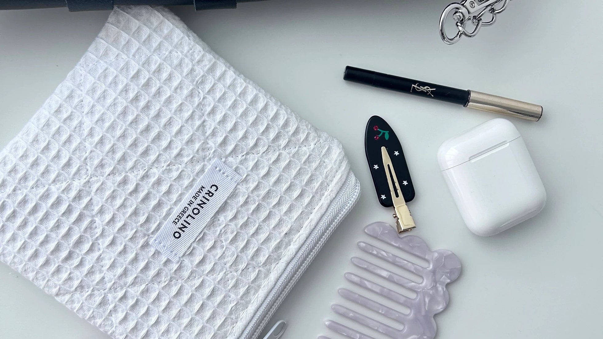 Crinolino Sweet coconut zipper pouch